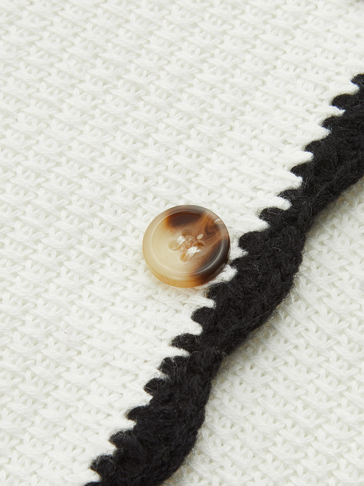 Gebreide Jurk met Contrastbies en Knopensluiting