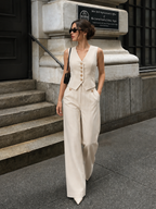 De Belvédère Set – Gilet met V-Hals & Pantalon met Wijde Pijpen