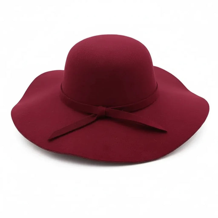 Chapeau Old Money