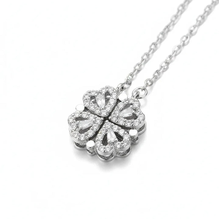 Collier Old Money