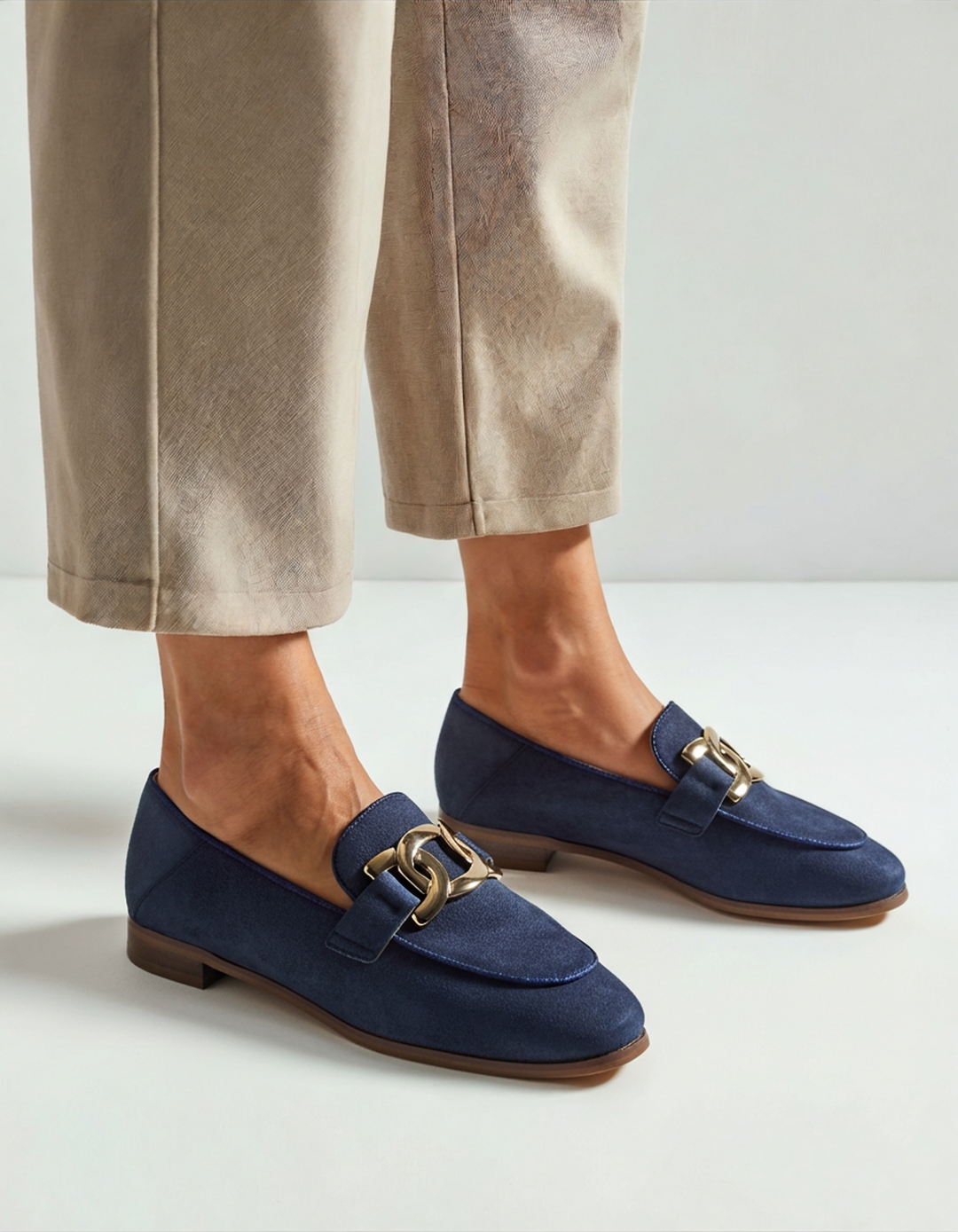 Duchess Luxe Suède Loafers