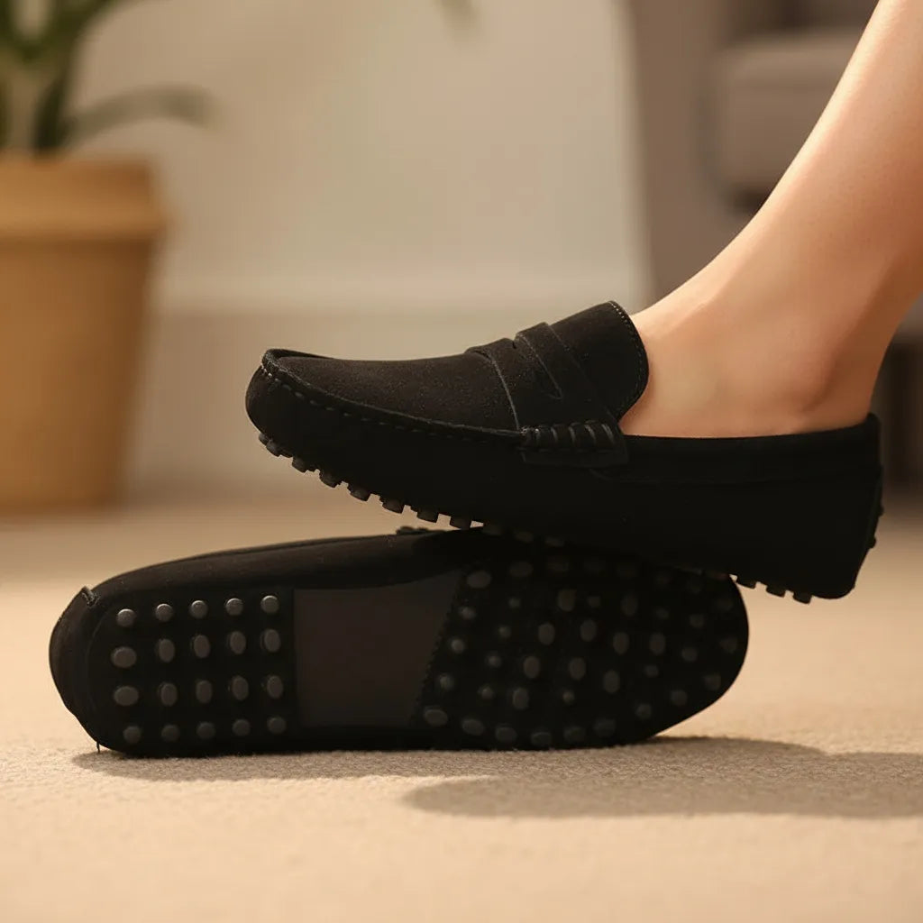 De Klassieke Zwarte Loafer