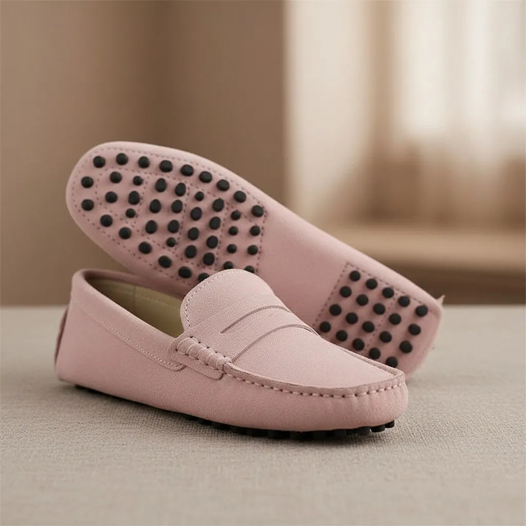 De Klassieke Lichtroze Loafer